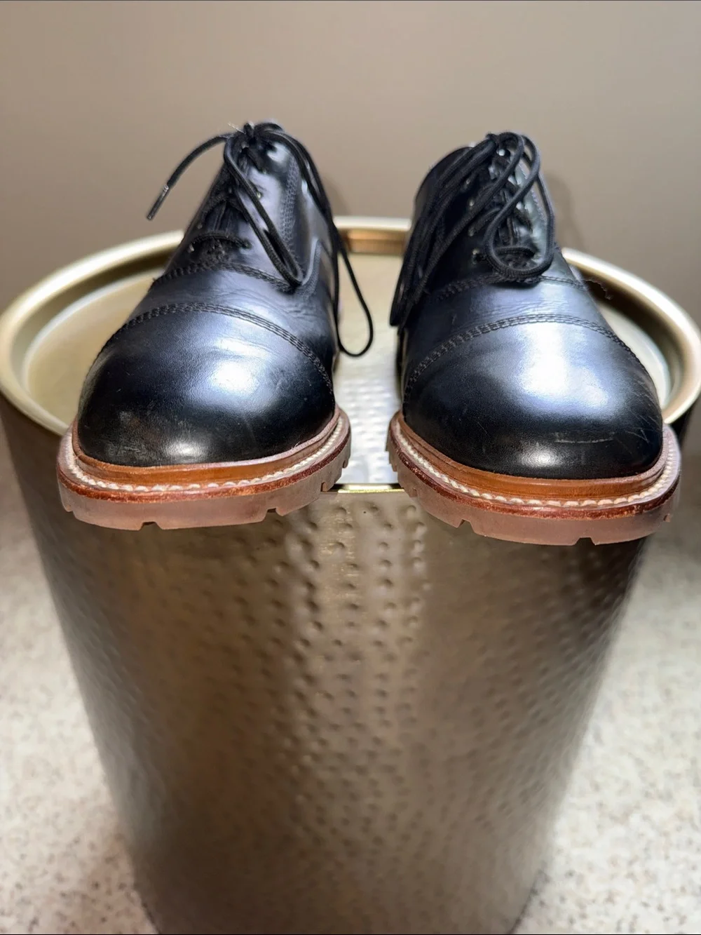 Frye James Bal Lug Oxford Lace Up Cap Toe Shoes
